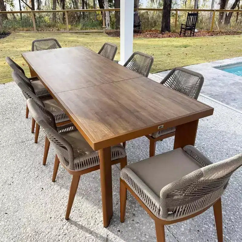 Set da pranzo PURPLE LEAF con tavolo rettangolare in metallo da patio e sedie in vimini e rattan per veranda, giardino o cucina, set di arredi moderni da esterno