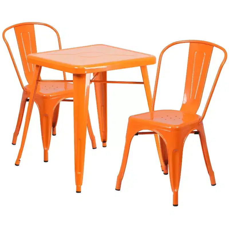 Flash Furniture Gewerbliche Metall-Tischgarnitur für drinnen und draußen, quadratisch, 23.75, mit 2 stapelbaren Stühlen