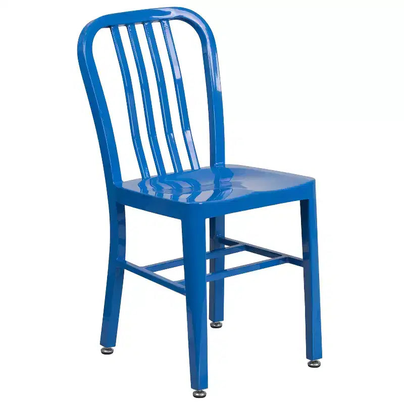 Emma and Oliver Commercial Grade 24 Round Metal Indoor-Outdoor Table Set & 4 Slat Back Chairs