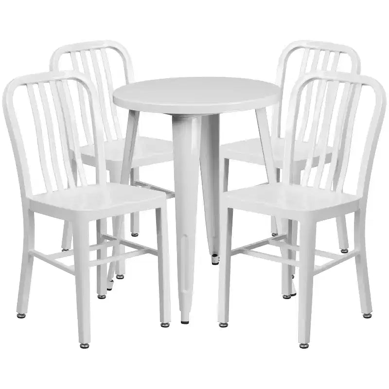 Emma and Oliver gewerbliches 24-Zoll-Rundtisch-Set aus Metall für drinnen und draußen mit 4 Stühlen mit Lamellen-Rückenlehne